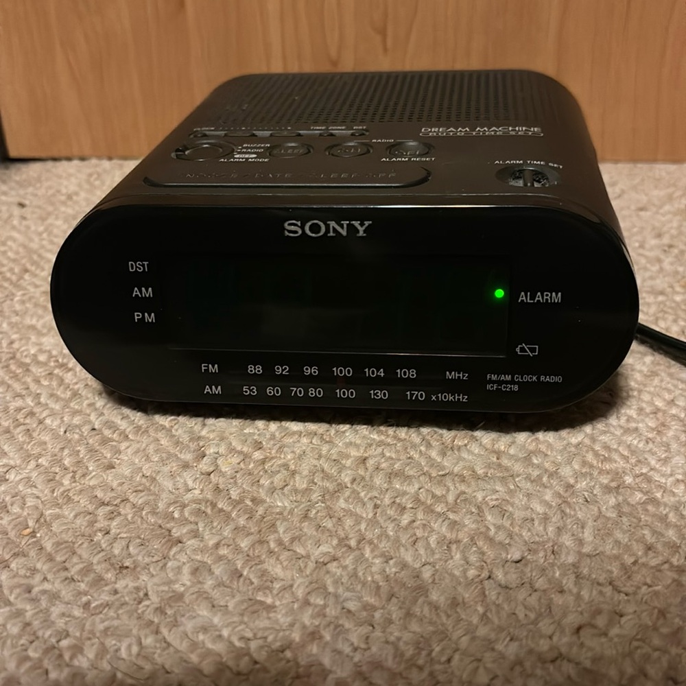 Sony Dream Machine Clock Radio Auto Time Set